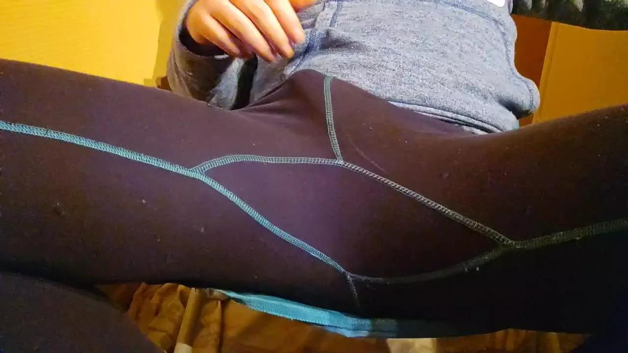 monsterlover on Cam4 