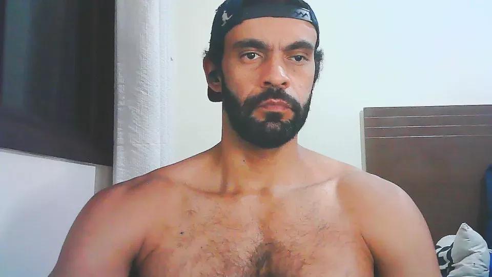 Moreno_Gigante on Cam4 