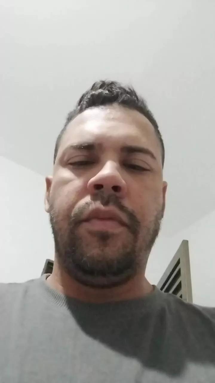 Morenogrossopau on Cam4 