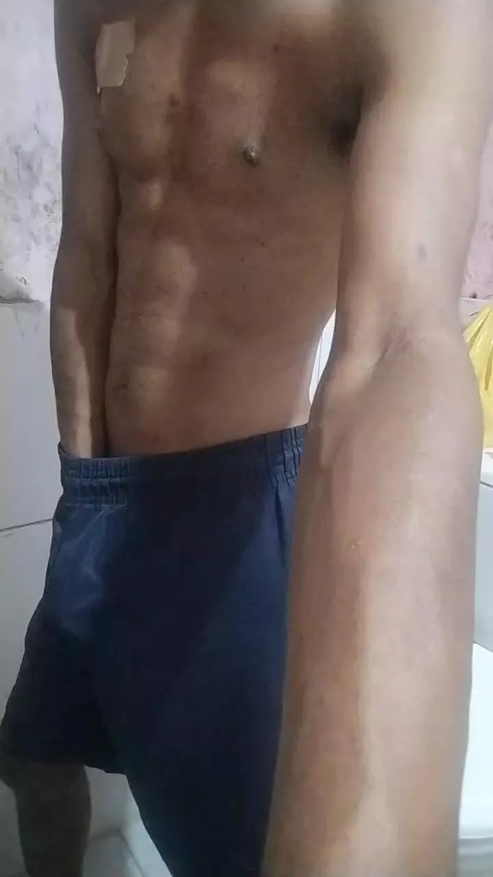 Offline Morenooputoo on Cam4