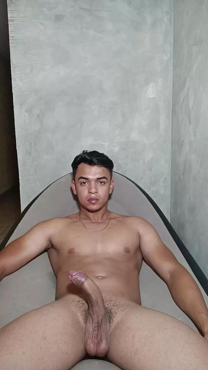 Morenoroludocam on Cam4 