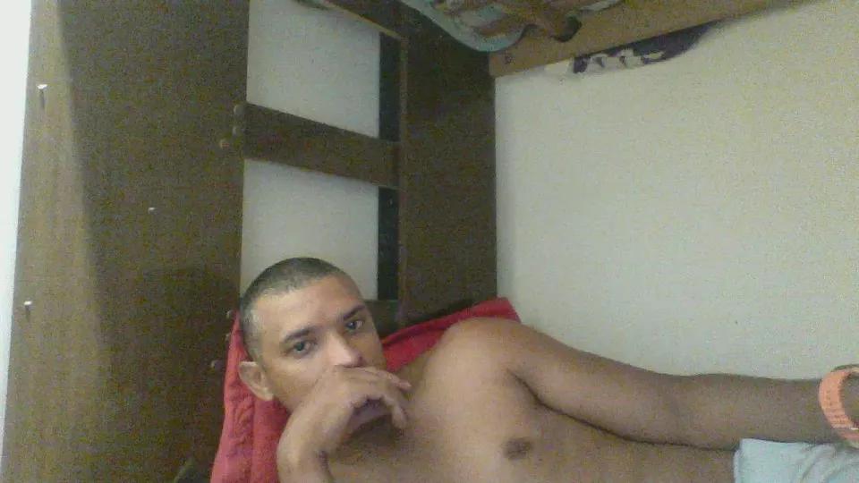 MULATOLAGOSRJ on Cam4 