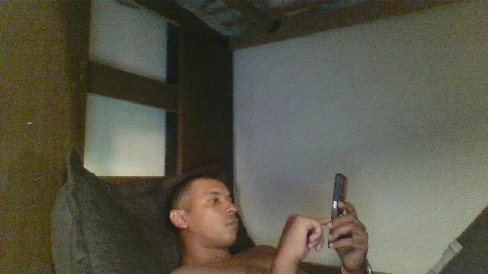 MULATOLAGOSRJ on Cam4 