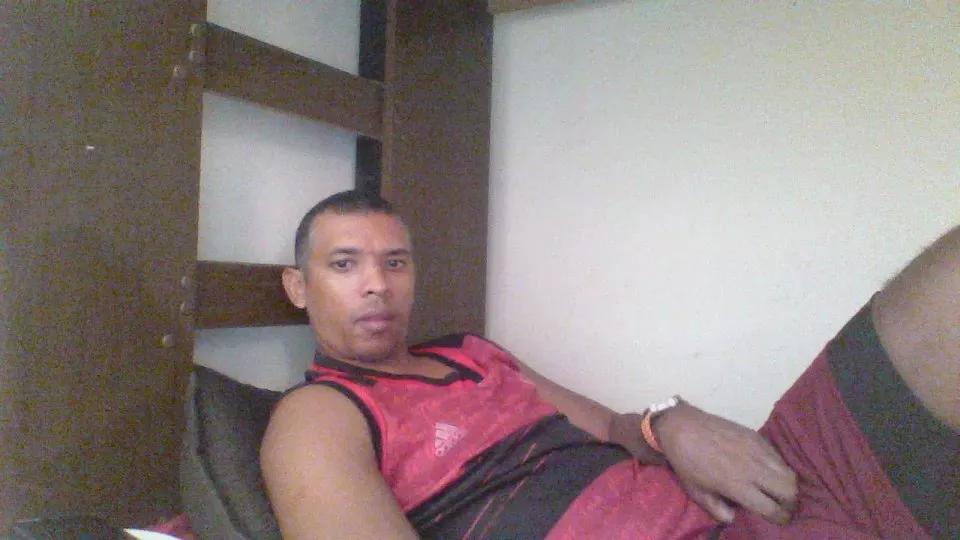 MULATOLAGOSRJ on Cam4 