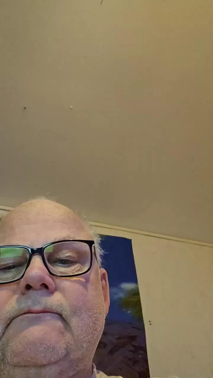 mullig57 on Cam4 