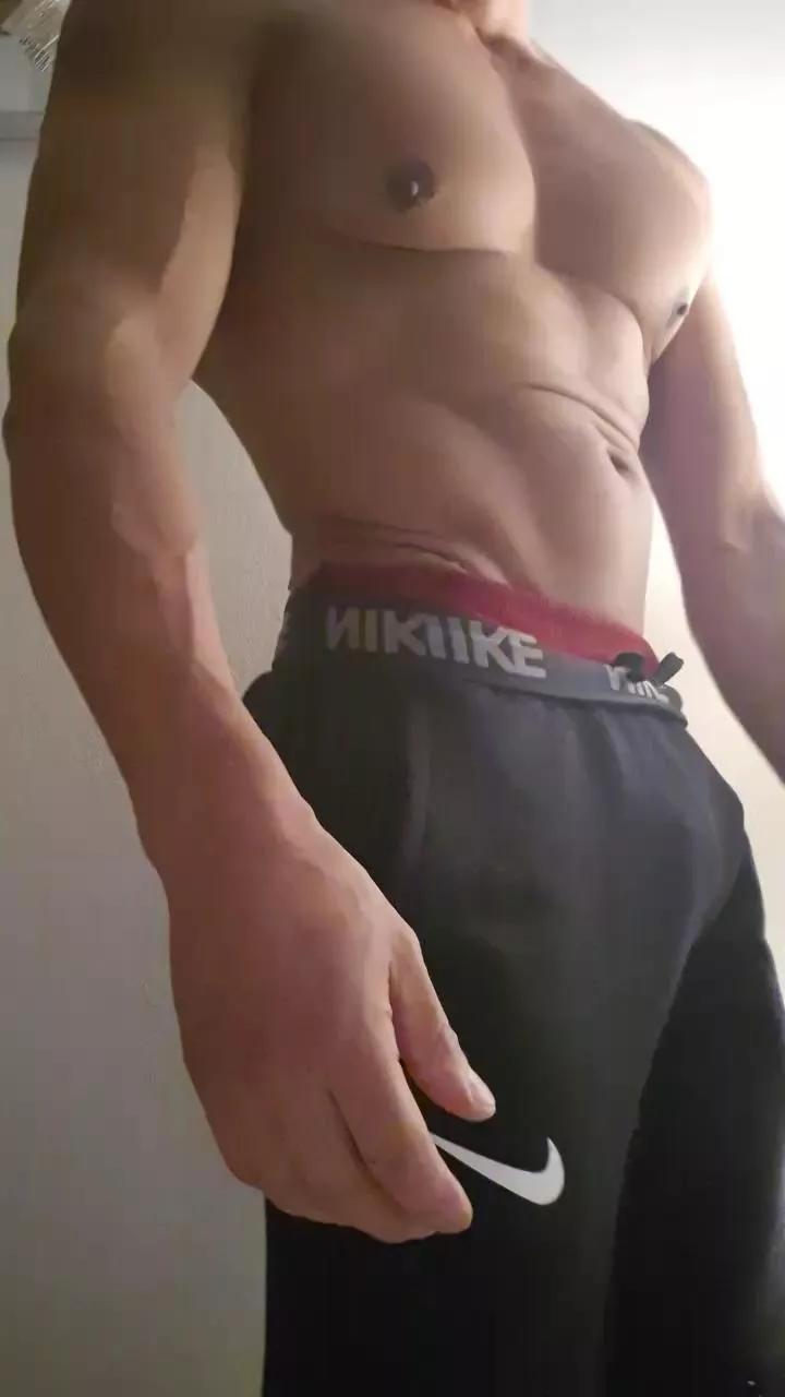 Mus_culito on Cam4 