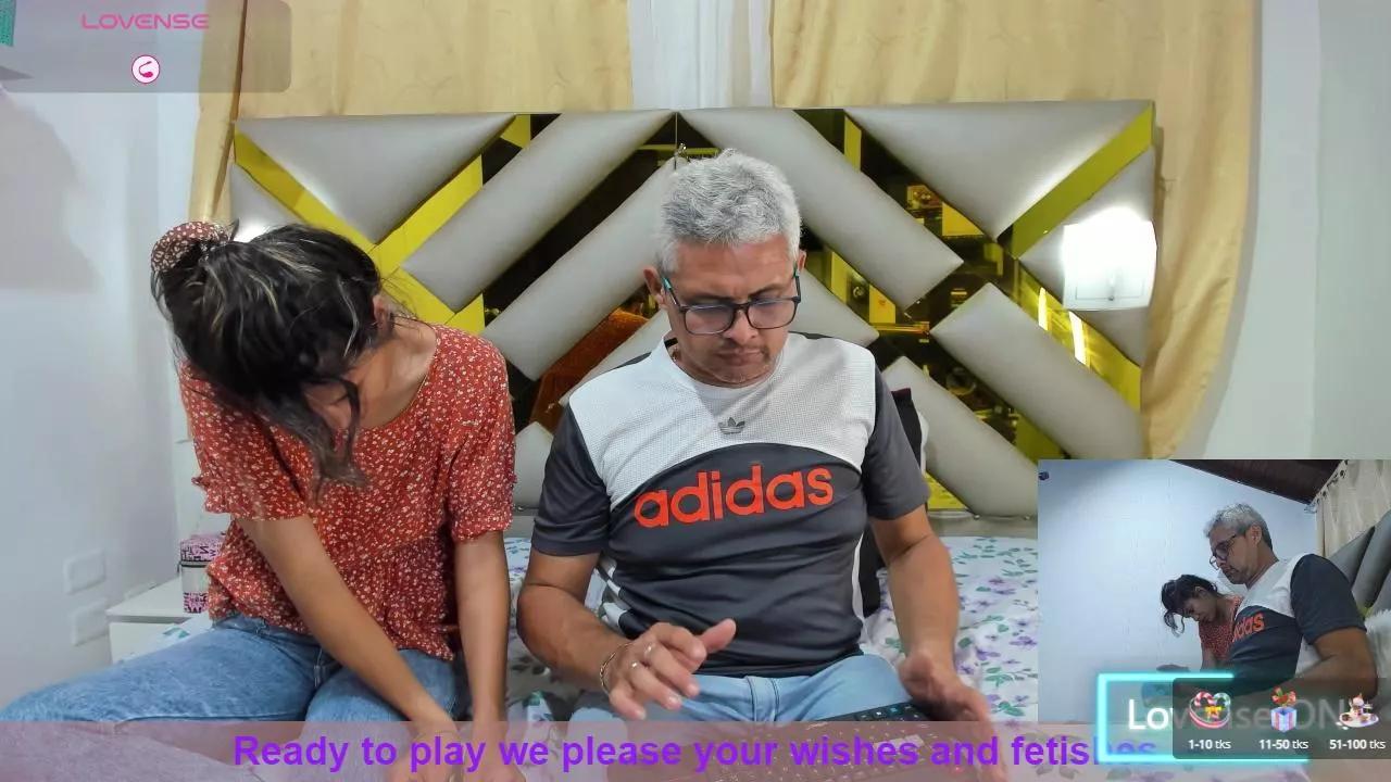 naomi_and_brack on Cam4 