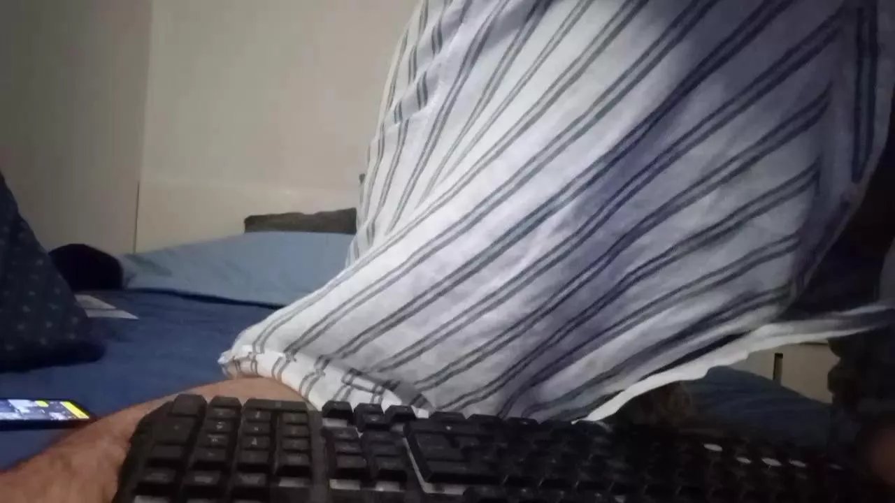 Offline Neiron on Cam4