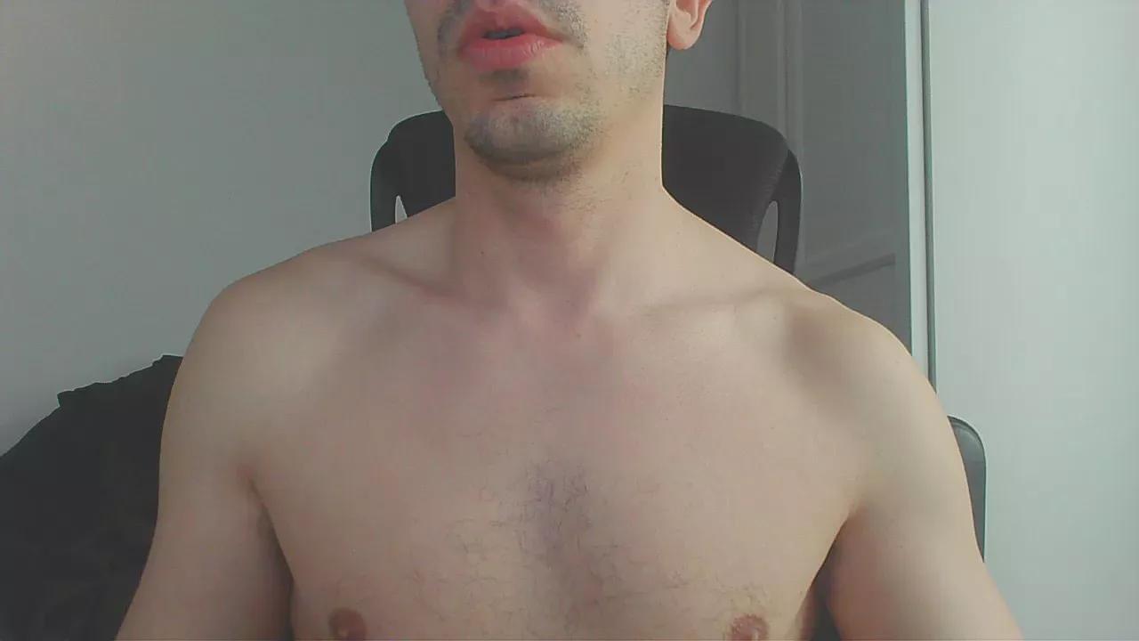 nenito224445 on Cam4 