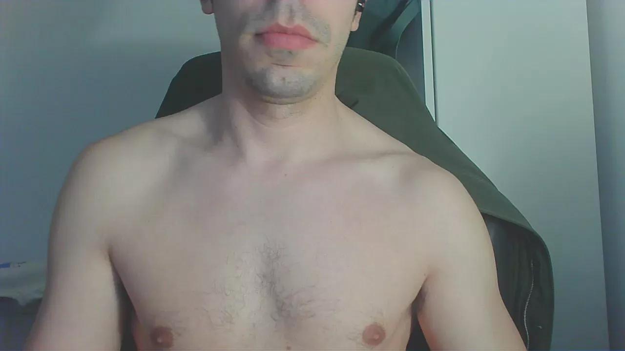 nenito224445 on Cam4 