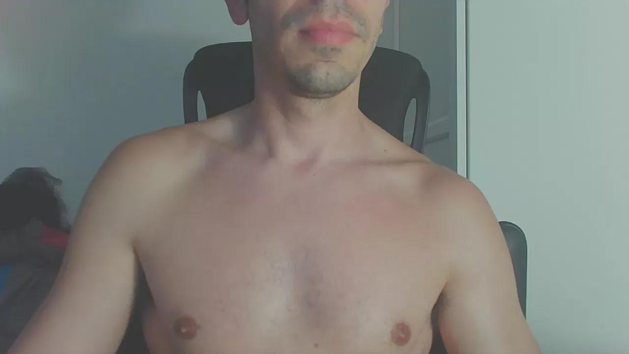 nenito224445 on Cam4 