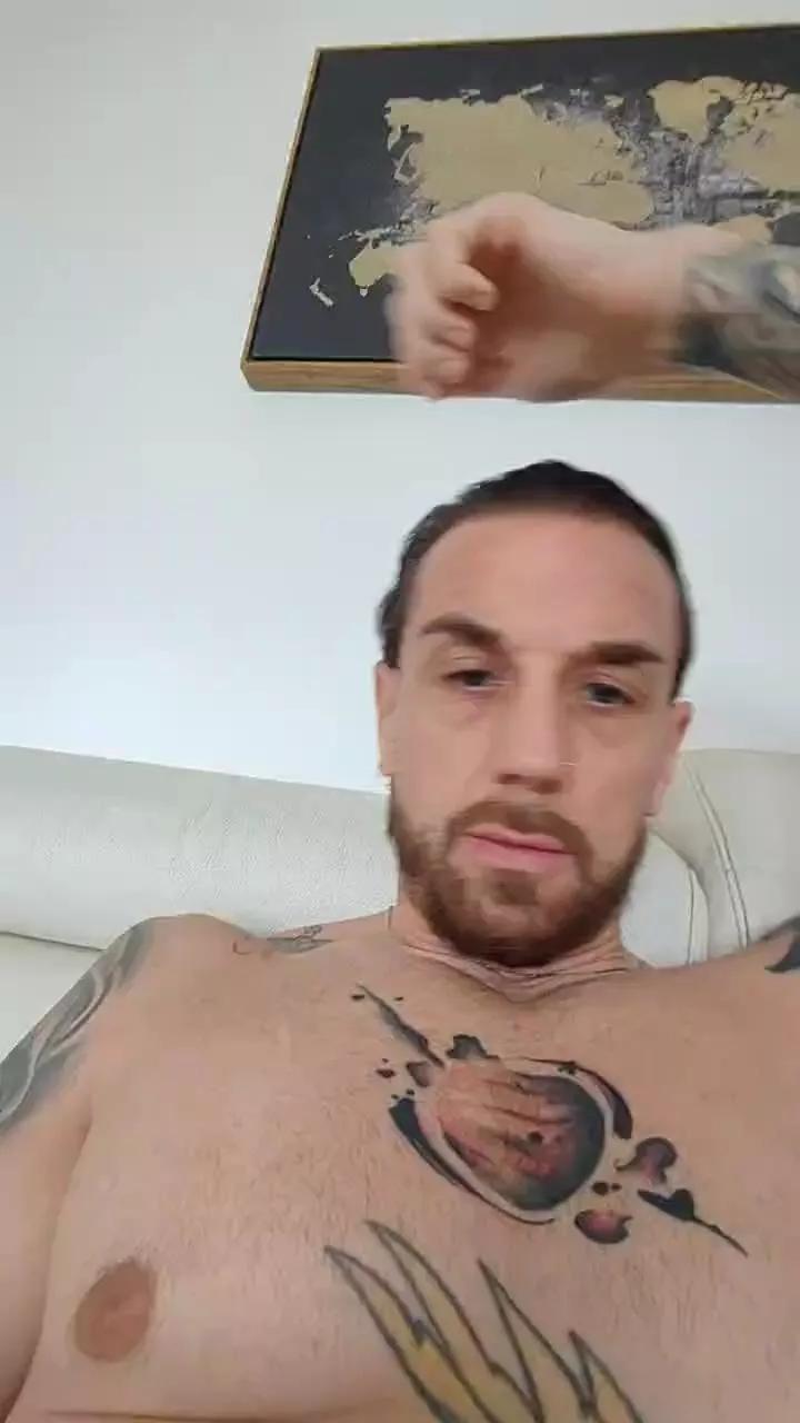 Neotrix33 on Cam4 