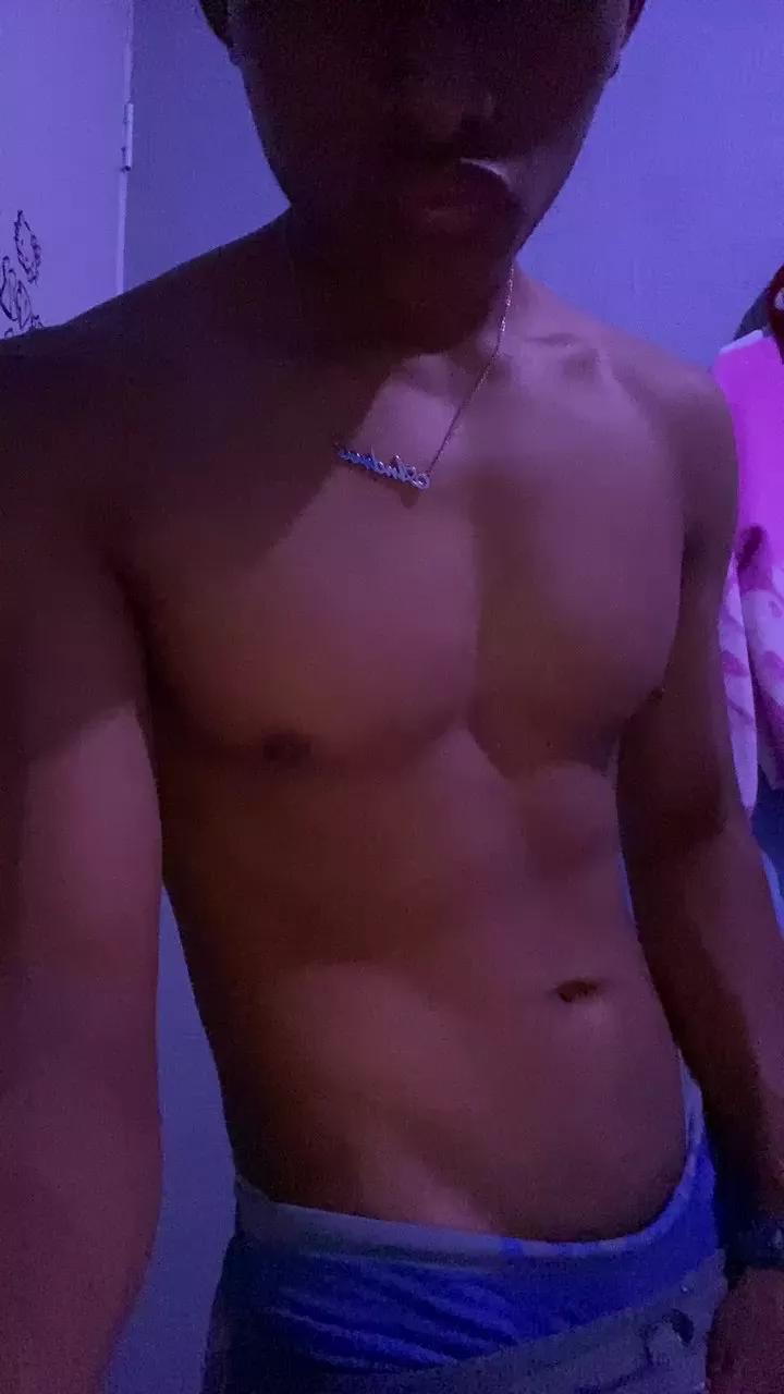 Nevisg on Cam4 