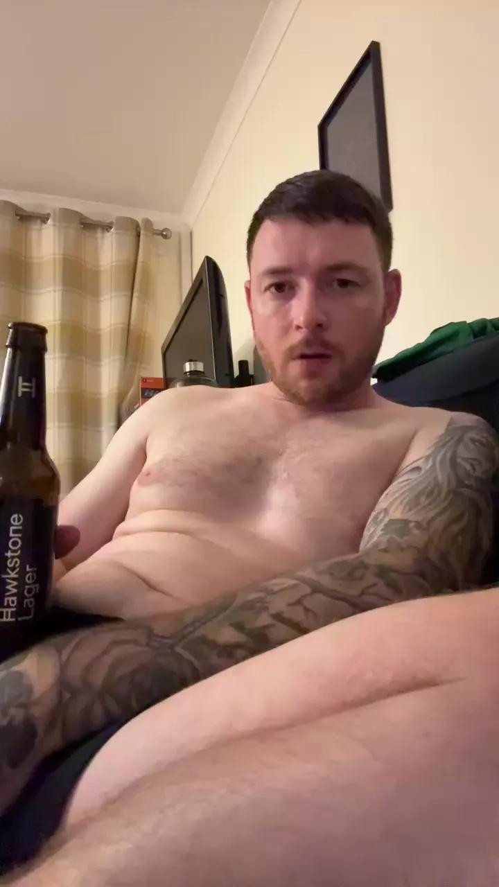Nicehardon3 on Cam4 