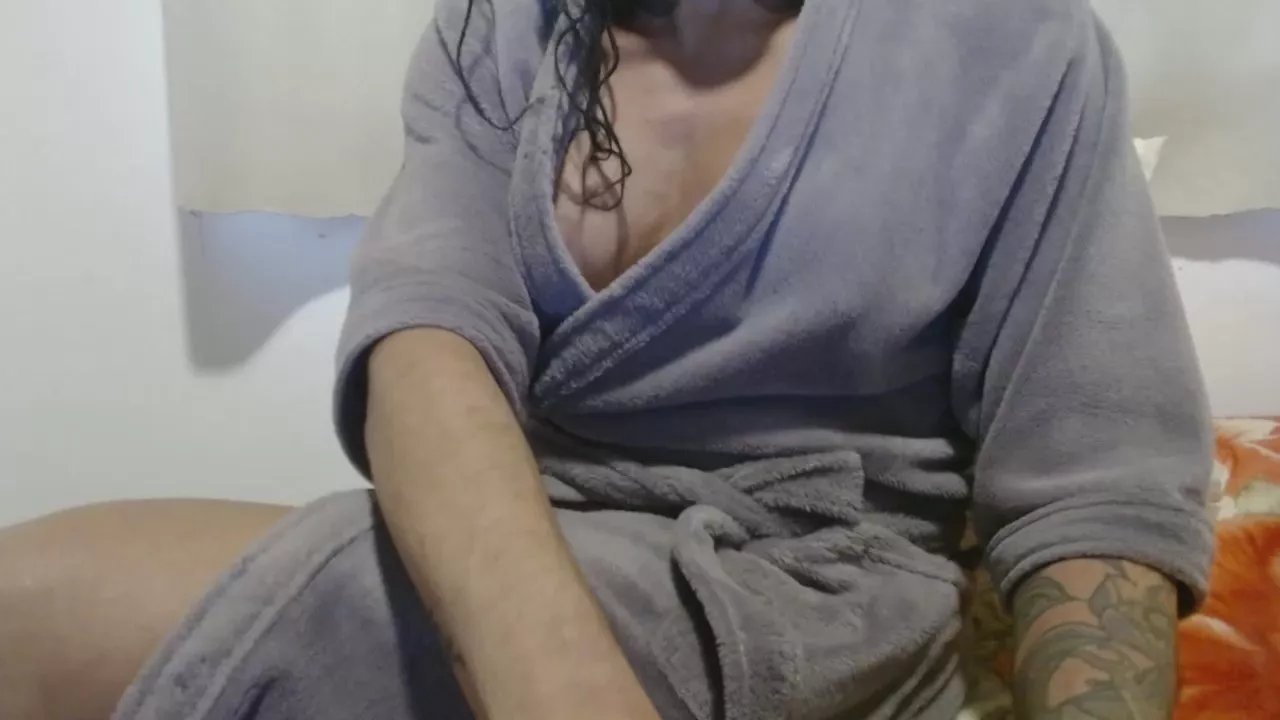 Offline nicksafadinhasc on Cam4