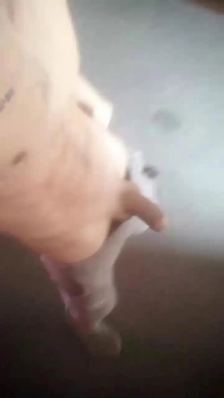 Offline nico202490gcom2 on Cam4