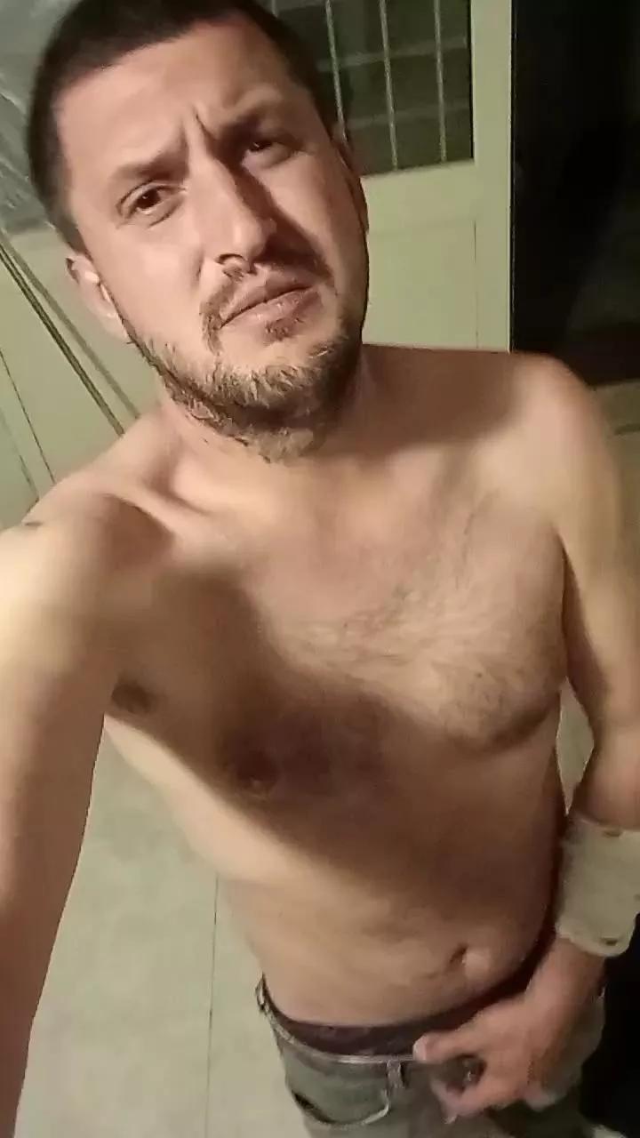 Nirdoc94 on Cam4 