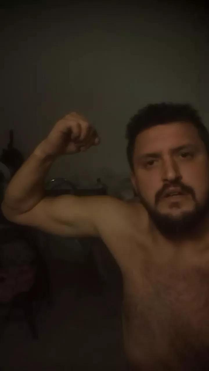 Nirdoc94 on Cam4 