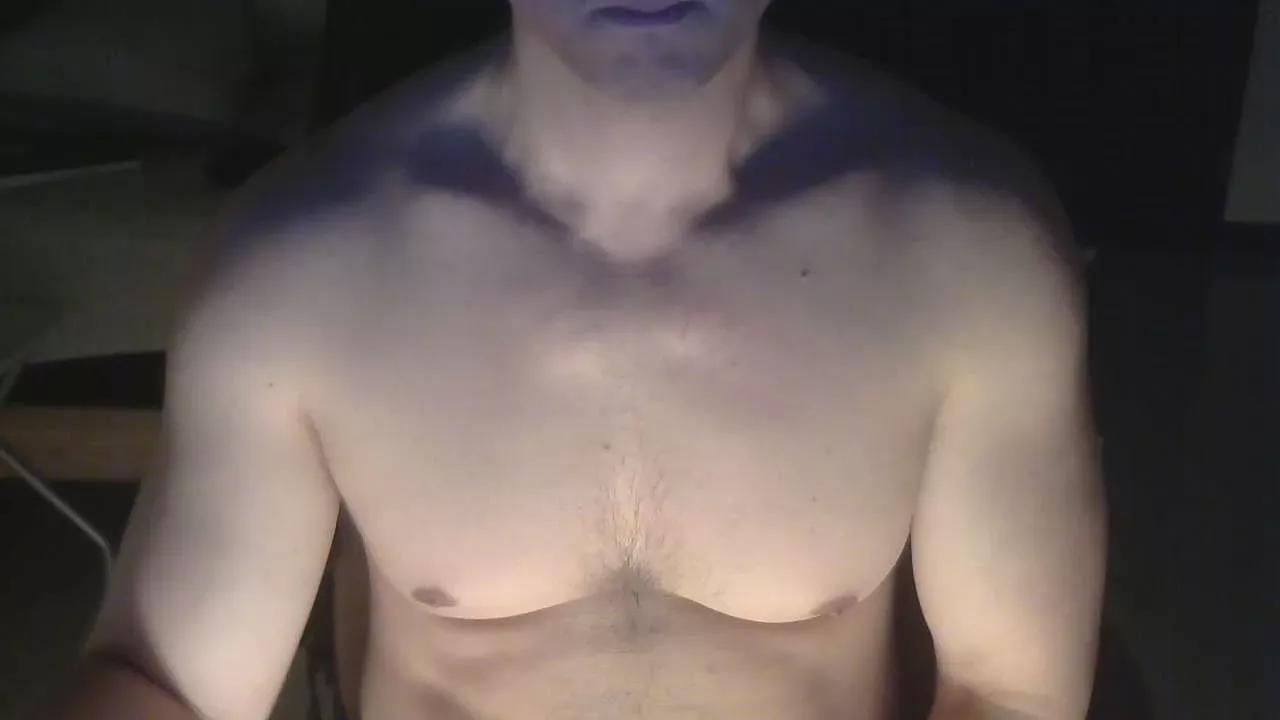 Nobody55555 on Cam4 