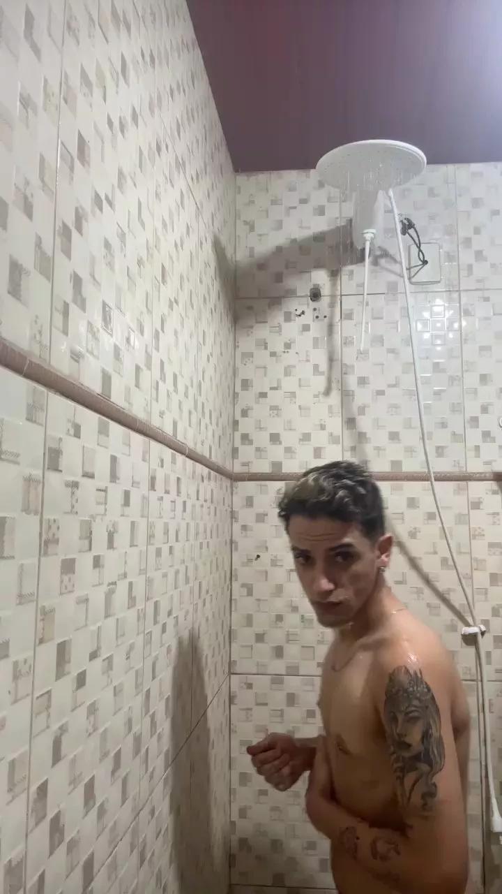 Novinhodot20_ on Cam4 