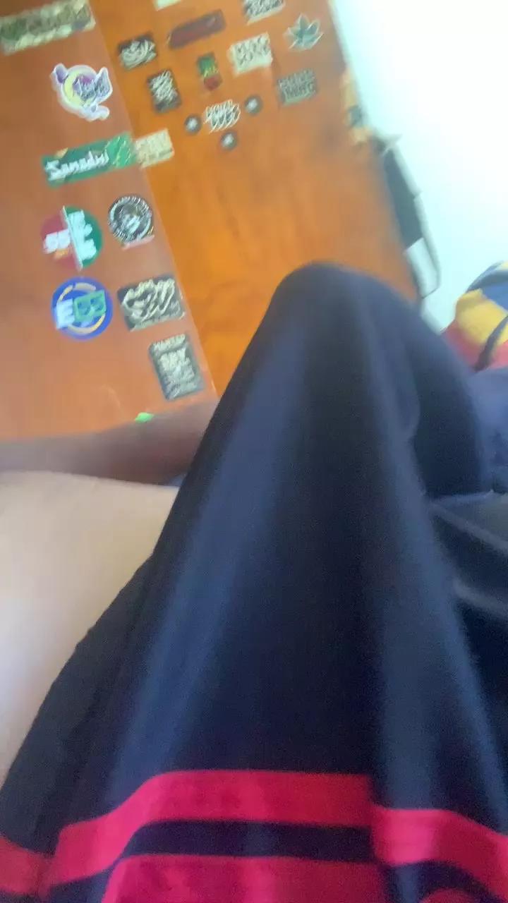 Novinhoprofano on Cam4 