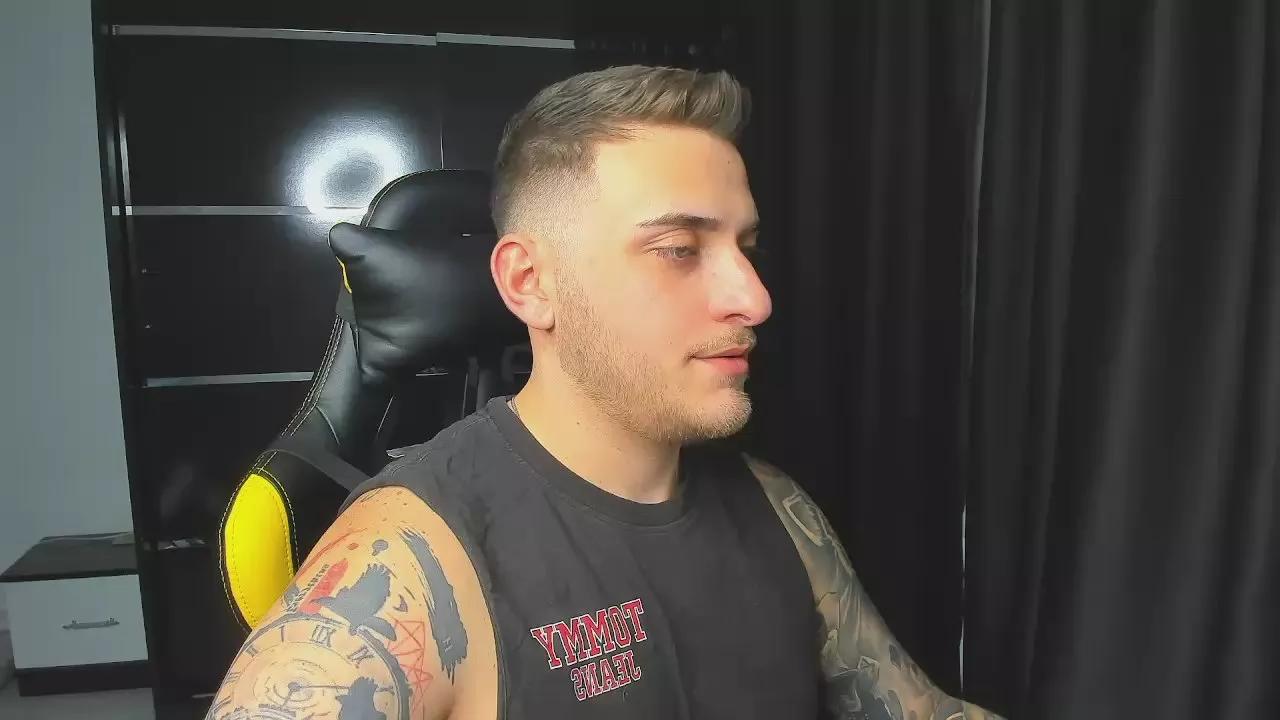 ntattoo on Cam4 