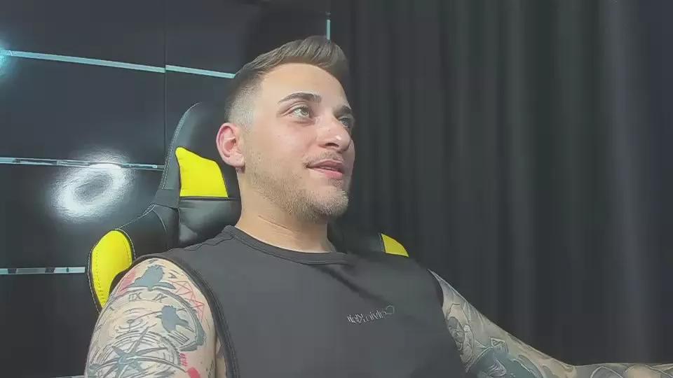 ntattoo on Cam4 