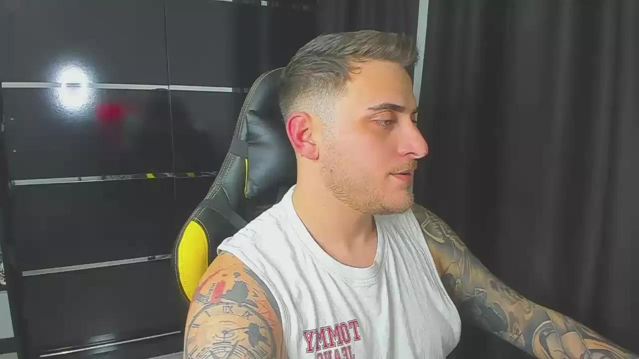 ntattoo on Cam4 