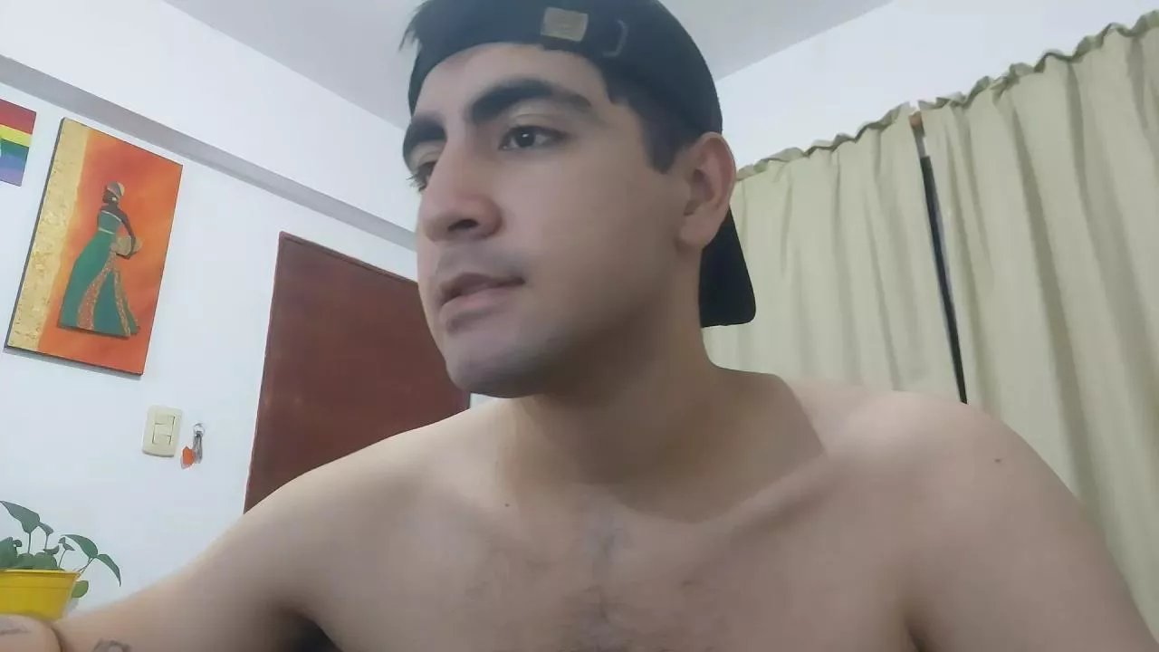 Offline Nusa21 on Cam4