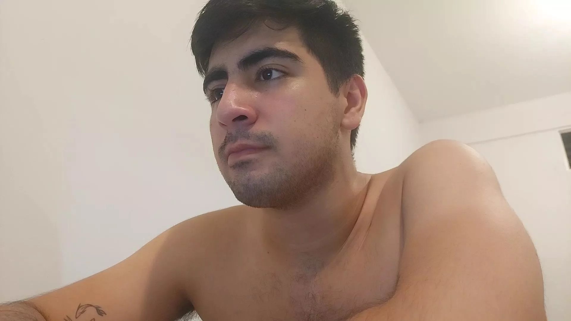 Offline Nusa21 on Cam4