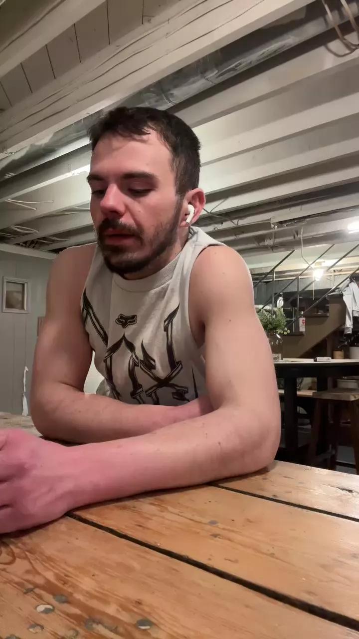 Ofthatguy on Cam4 