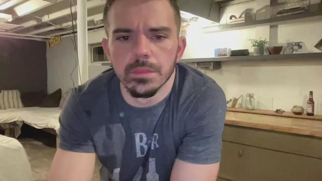 Ofthatguy on Cam4 