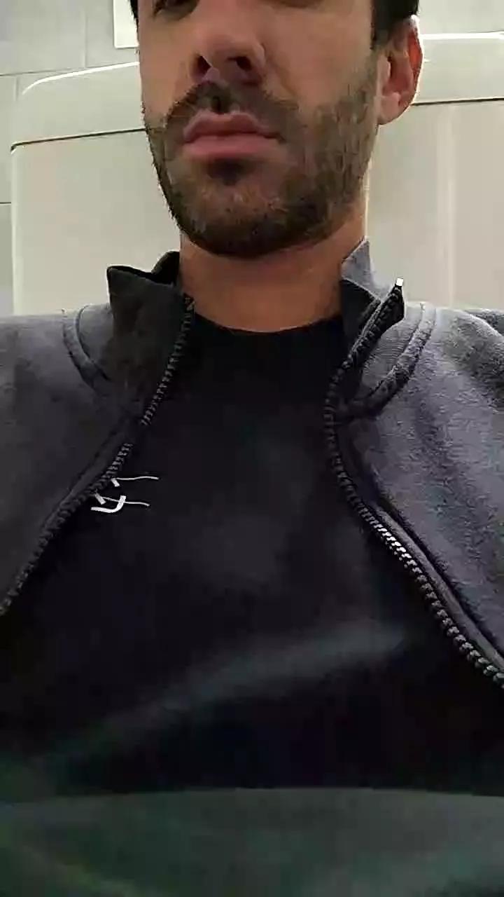 okeynah on Cam4 