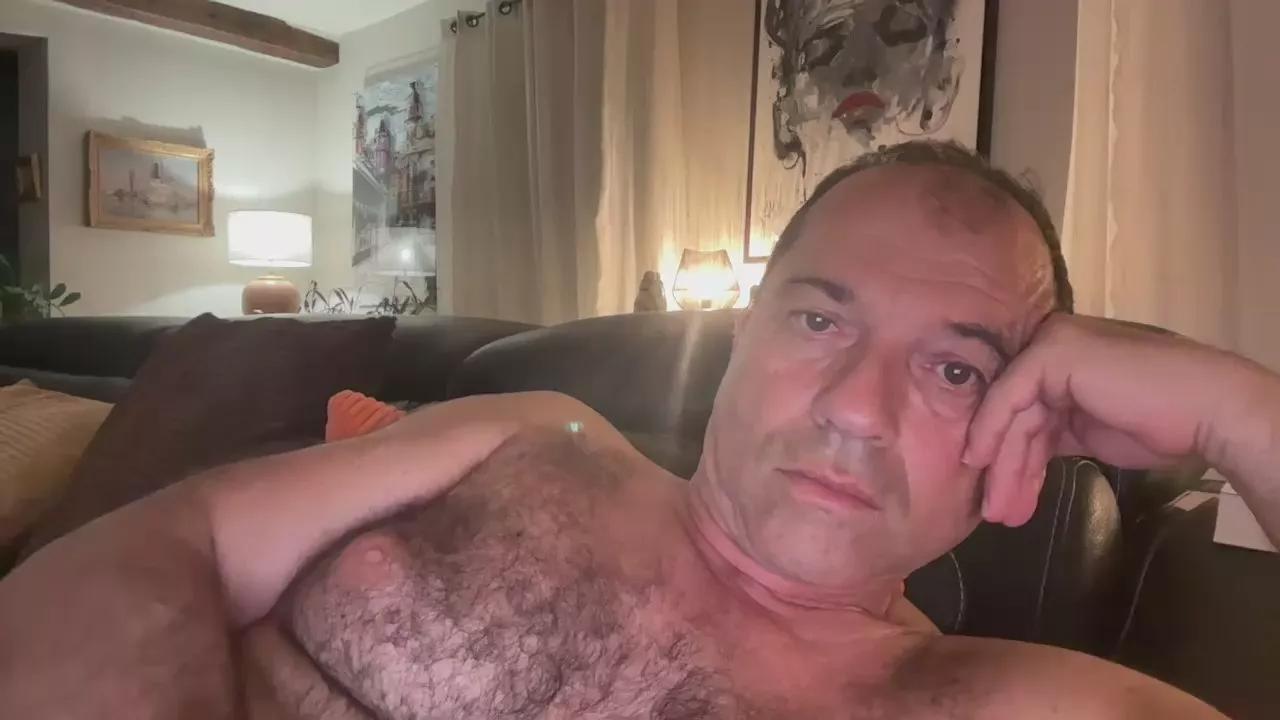 osiris8475 on Cam4 