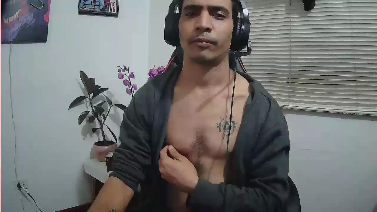 Othman_Alexx on Cam4 