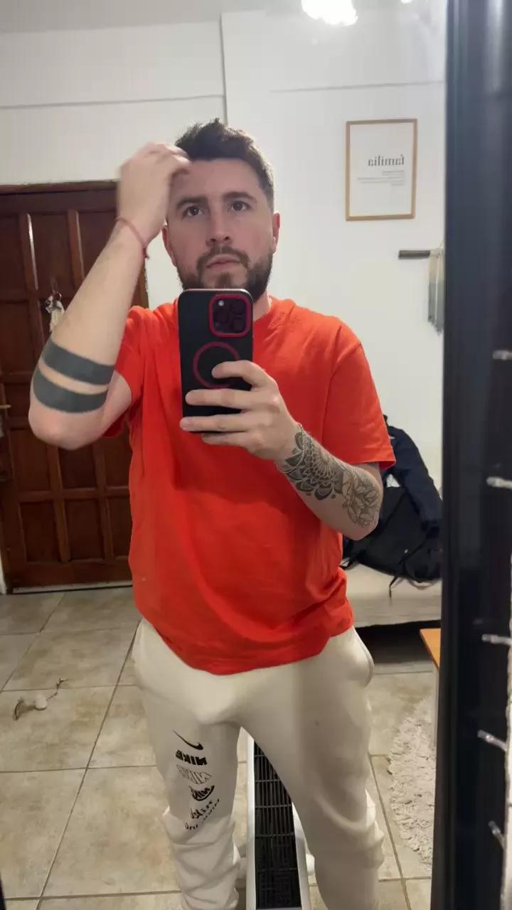 Papionfire on Cam4 