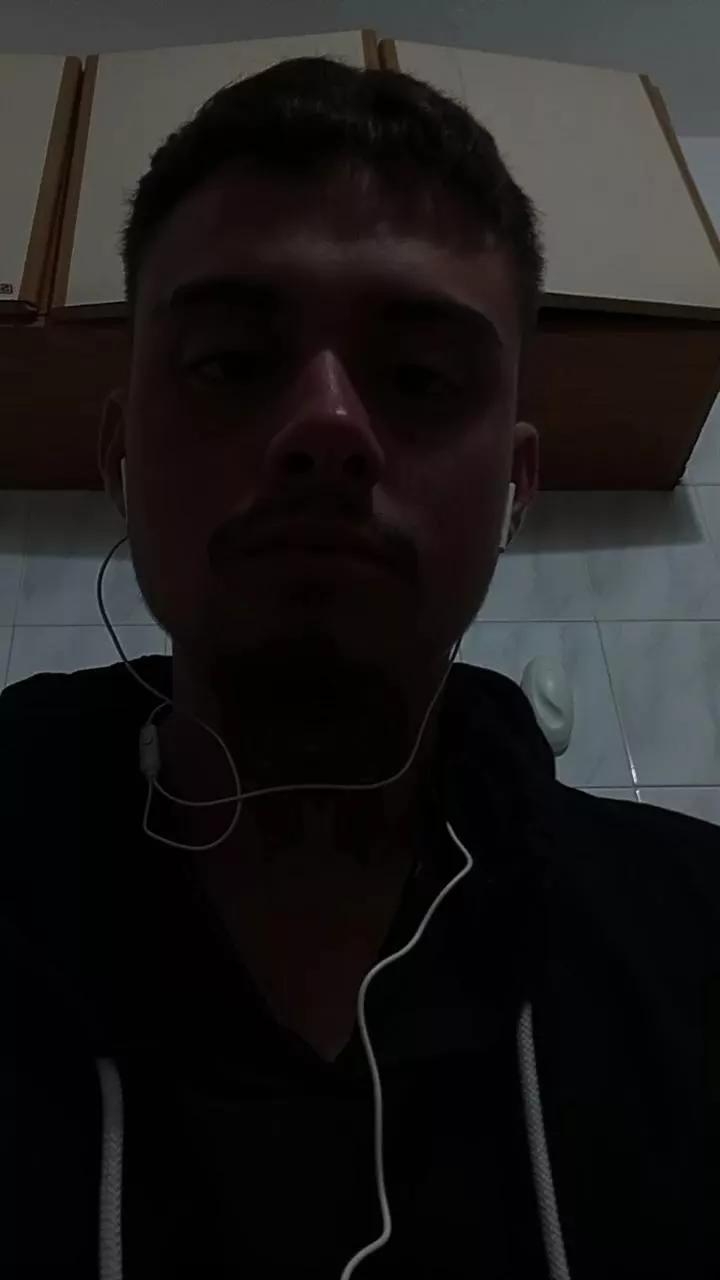 Parejaftm on Cam4 