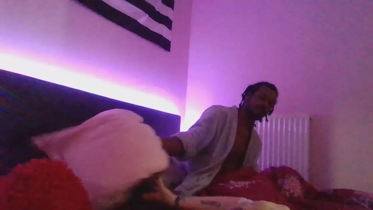PATxBOB on Cam4 