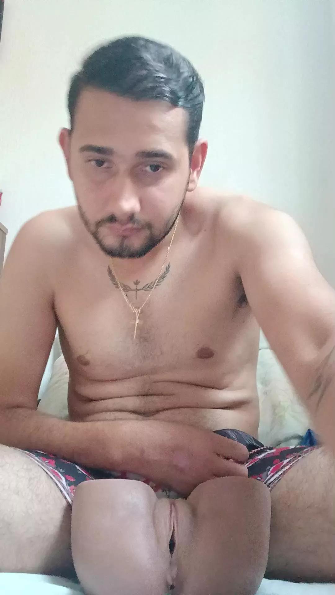 paugrande233 on Cam4 