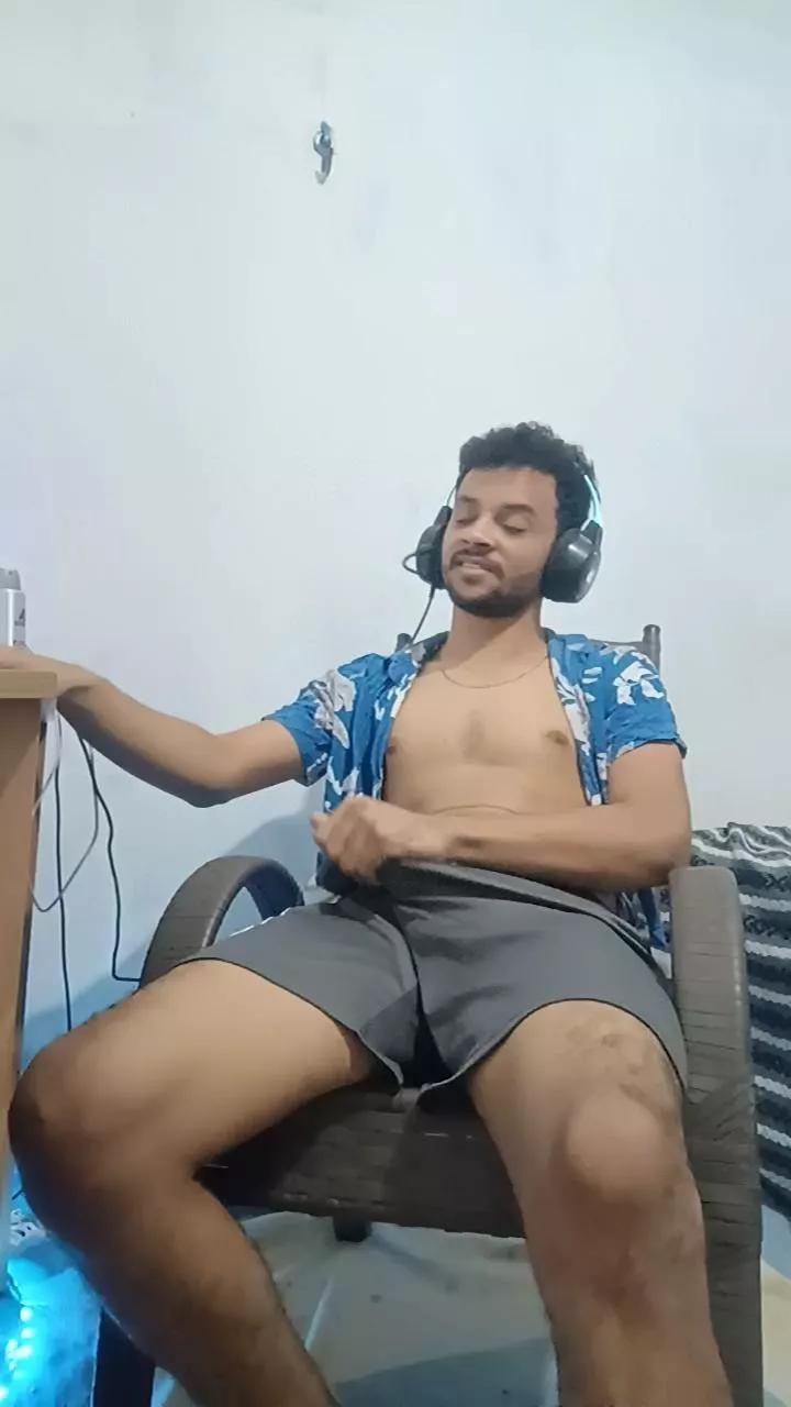 pedro15041 on Cam4 