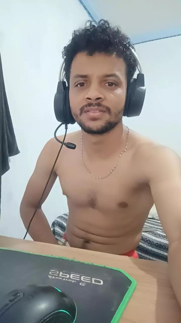 pedro15041 on Cam4 