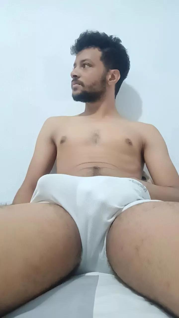 pedro15041 on Cam4 