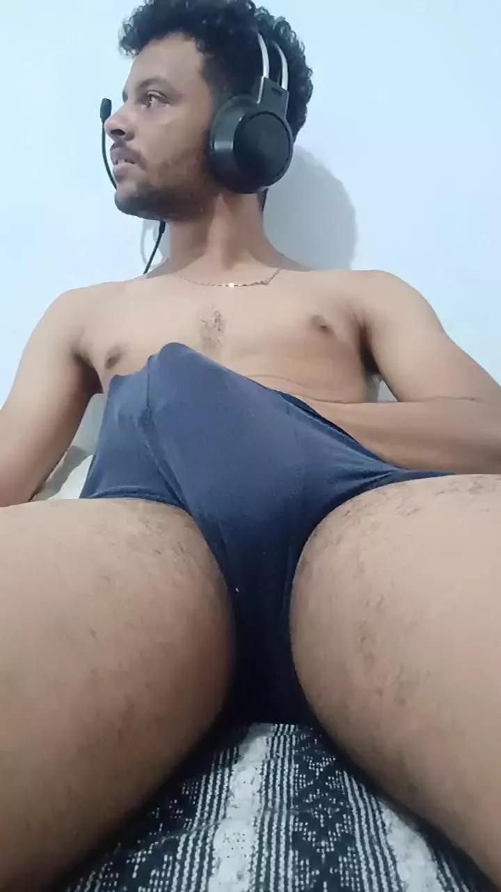pedro15041 on Cam4 