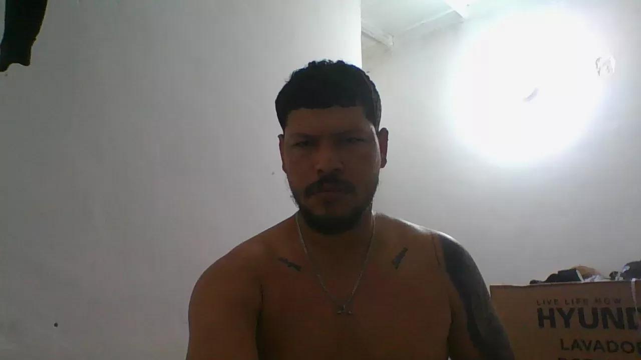 PELAHKWEEDMAN on Cam4 