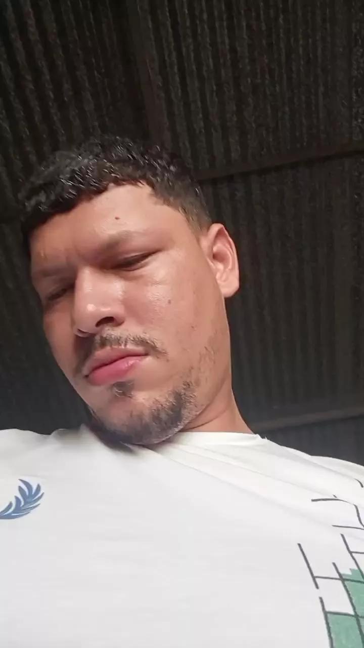 PELAHKWEEDMAN on Cam4 