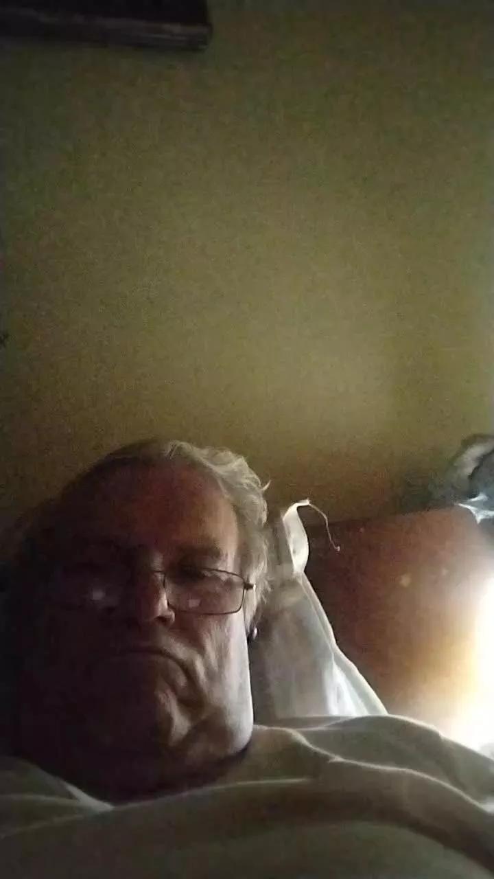 Pepe202020 on Cam4 