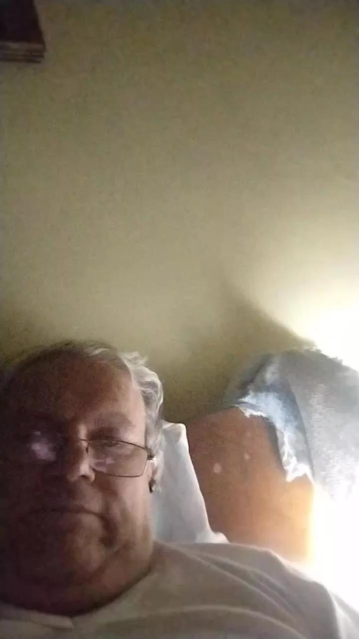 Pepe202020 on Cam4 