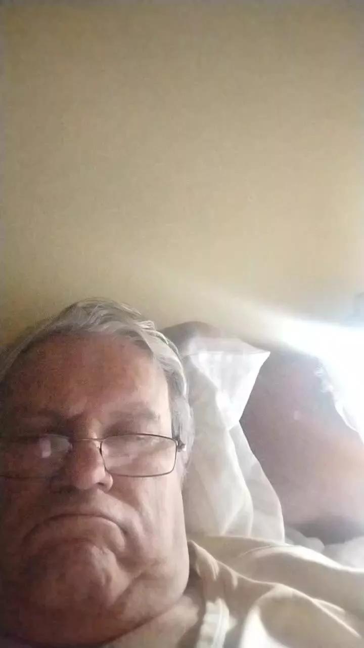 Pepe202020 on Cam4 