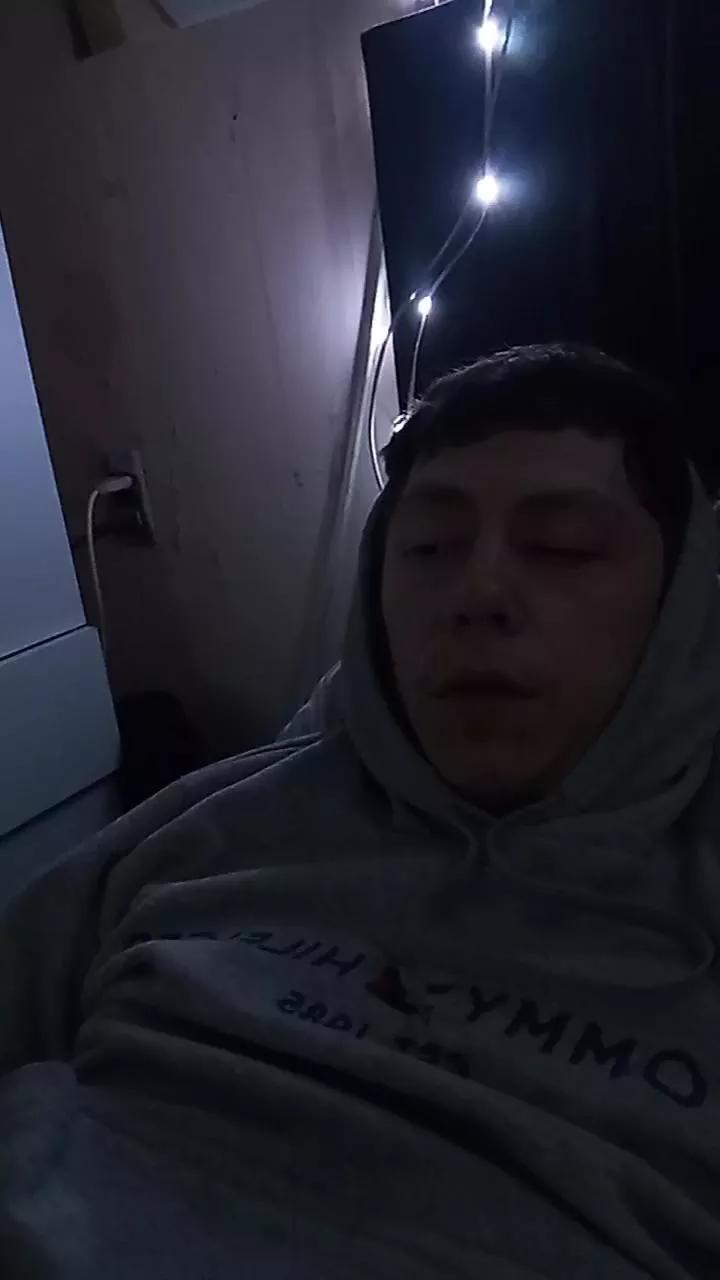 peque_n20 on Cam4 