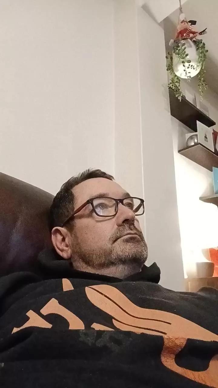 pervintits on Cam4 